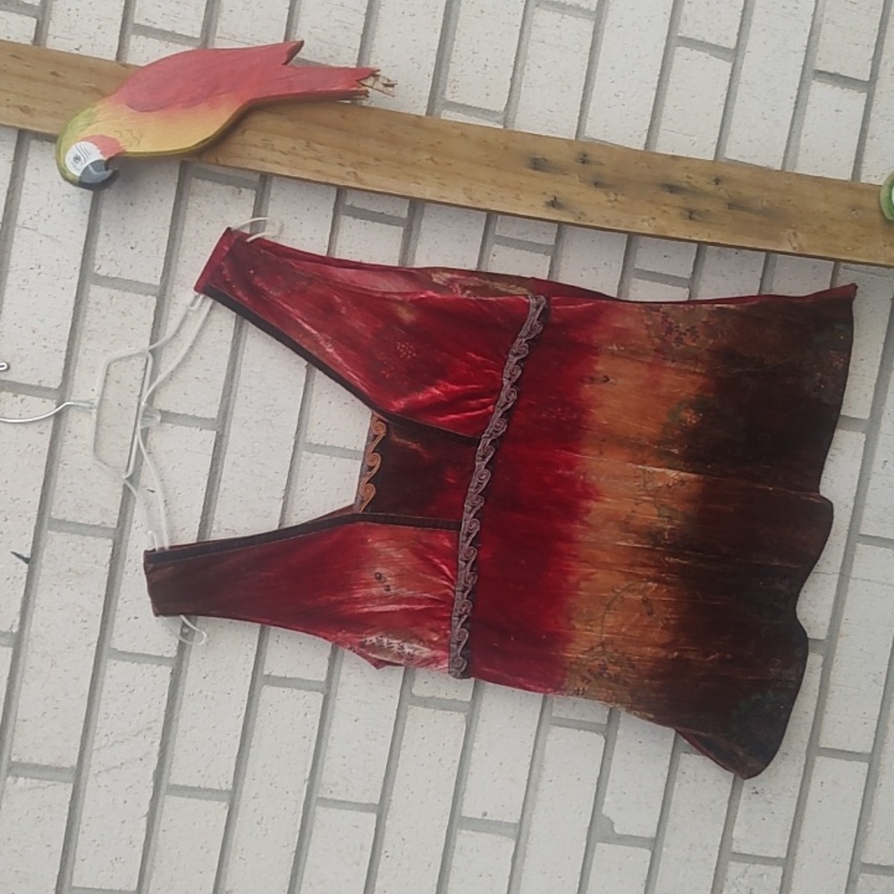 Red)Gold Top - Picture 2 of 9